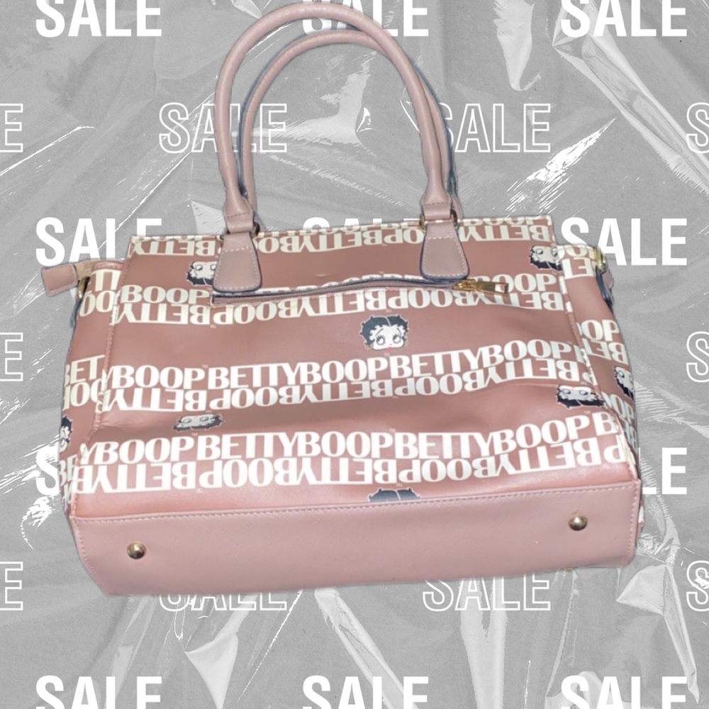 Purses - Picture 2 of 4